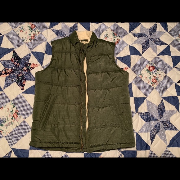 Weatherproof Vintage Vest - Picture 1 of 2